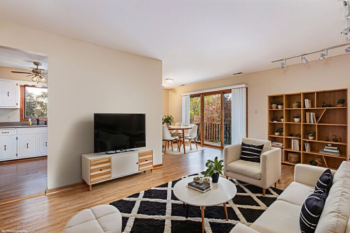 Property Photo:  9535 S 53rd Avenue 3S  IL 60453 