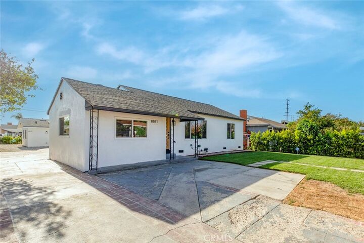 Property Photo:  8881 Morehart Avenue  CA 91352 
