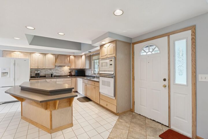 Property Photo: 107 Kennebunk Road ME 04002