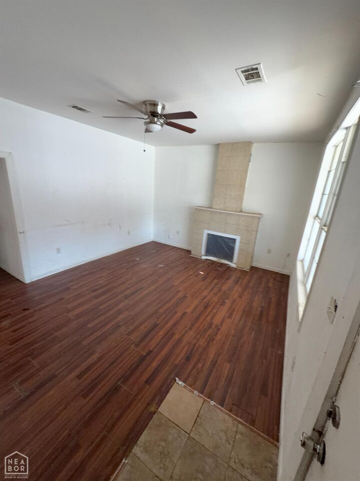 Property Photo: 1012 W Huntington Avenue AR 72401