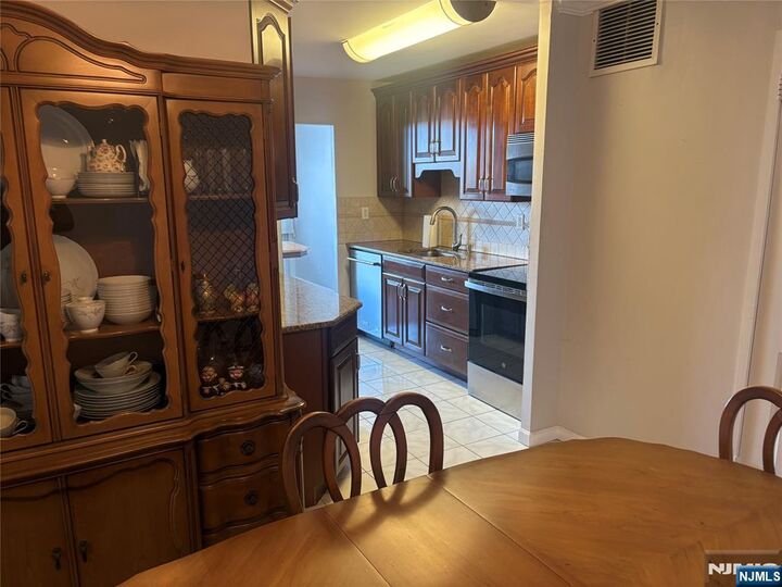 Property Photo: 770 Anderson Avenue 4K NJ 07010