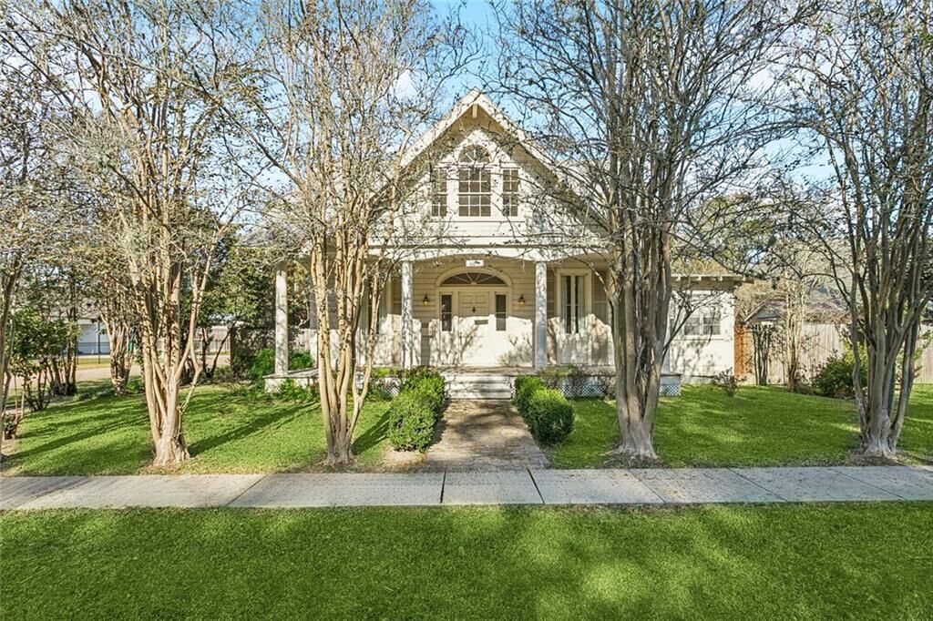 Property Photo:  128 W 22nd Avenue  LA 70433 