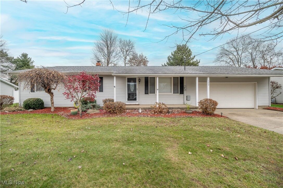 Property Photo:  132 S Colonial Drive  OH 44410 
