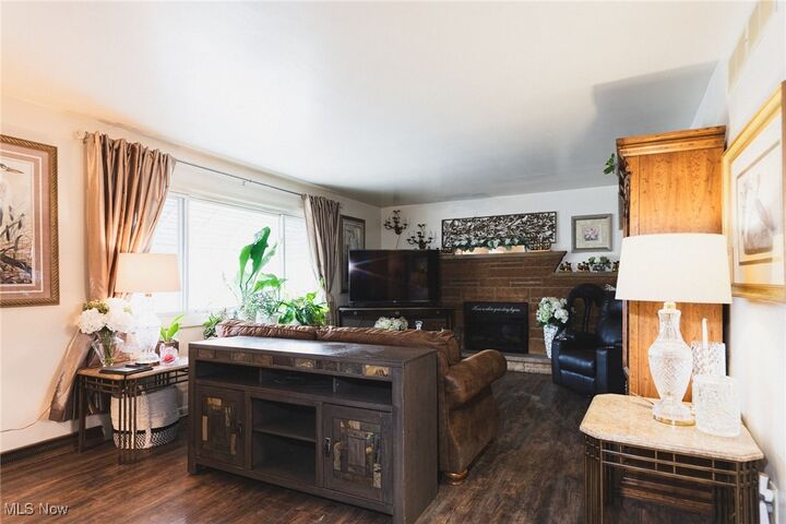 Property Photo:  291 Struthers Liberty Road  OH 44405 