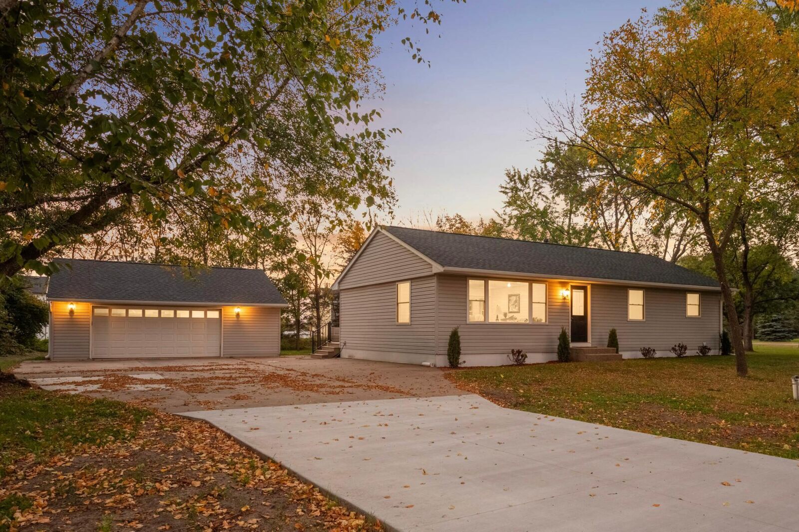 Property Photo:  15240 Kangaroo St. NW  MN 55303 