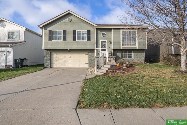 5668 S 188th Street  Omaha NE 68135 photo