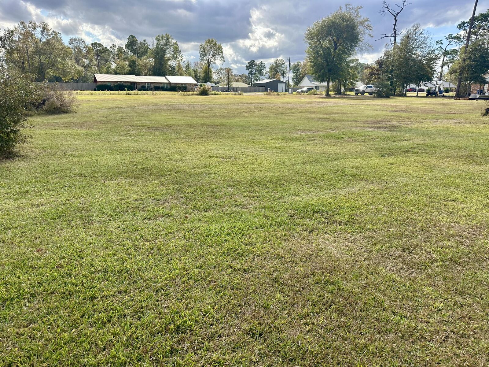 Property Photo: Cedar Street LA 70657