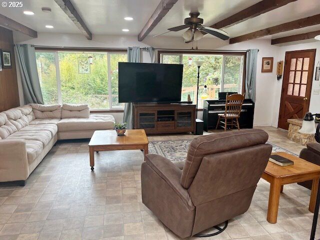 Property Photo:  78544 Rat Creek Rd  OR 97424 