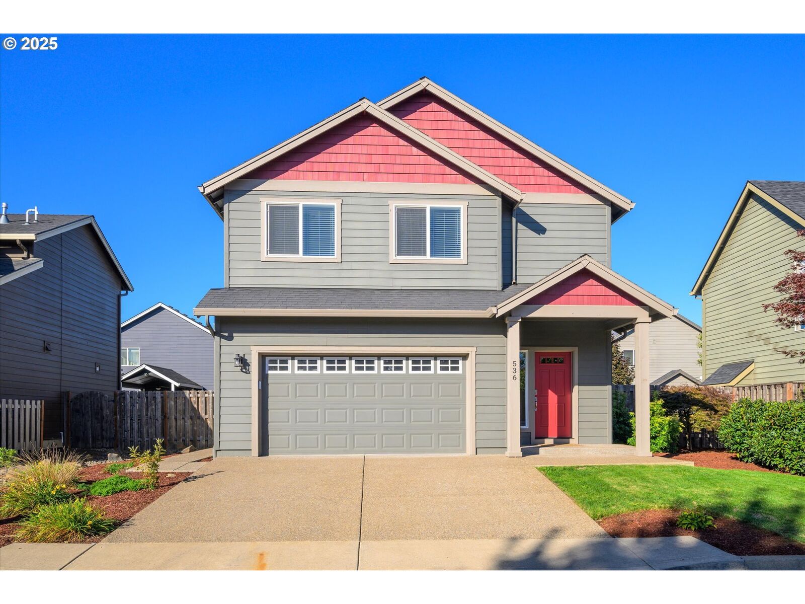 Property Photo:  536 Raber Rd  OR 97402 