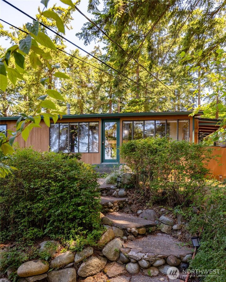 Property Photo:  16757  Chilberg Avenue  WA 98257 