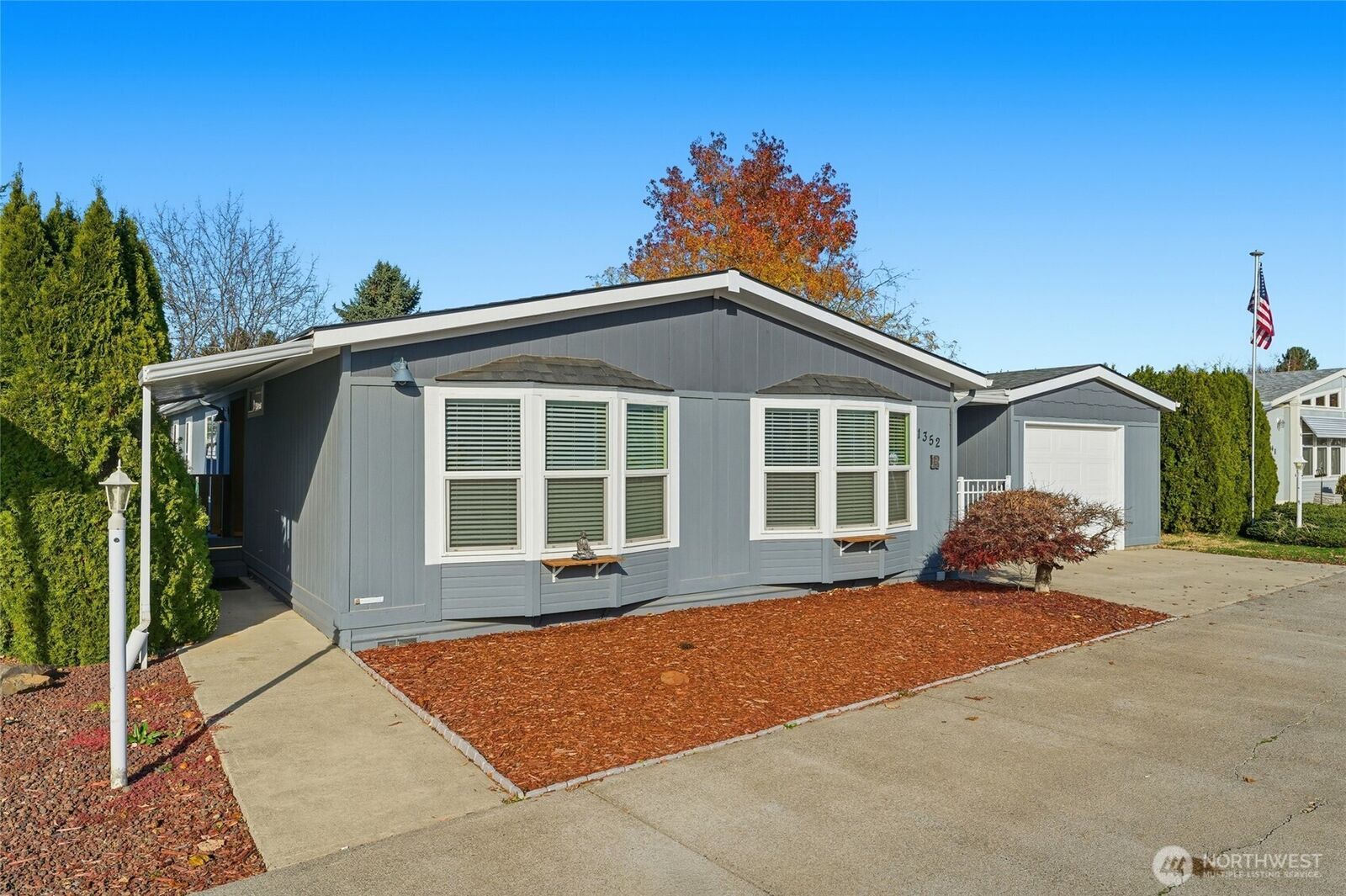 Property Photo:  1352  Rancho Villa  WA 99362 