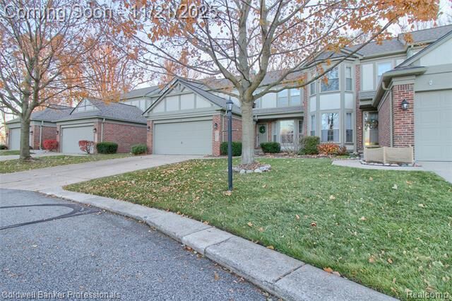 Property Photo:  41816 White Tail Lane  MI 48188 