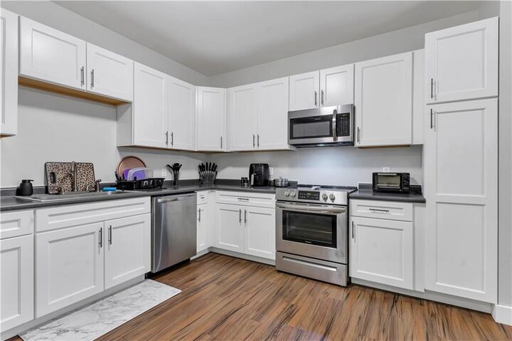 Property Photo:  39 Webster Street 204  RI 02860 