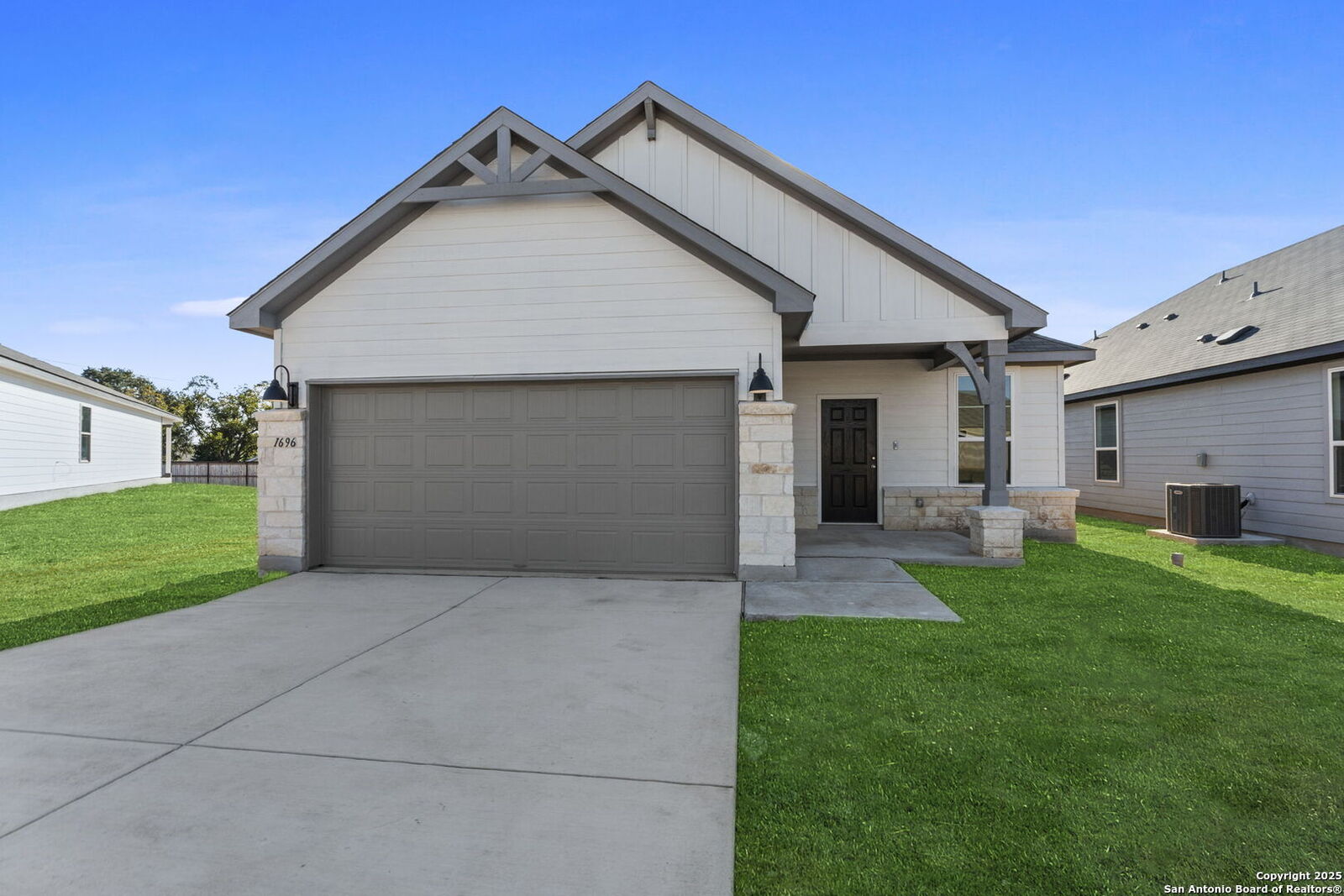 Property Photo: 1696 Quiet Teal TX 78130