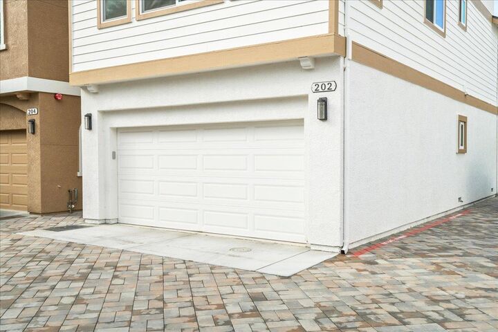 Property Photo:  202 West Rincon Avenue  CA 95008 