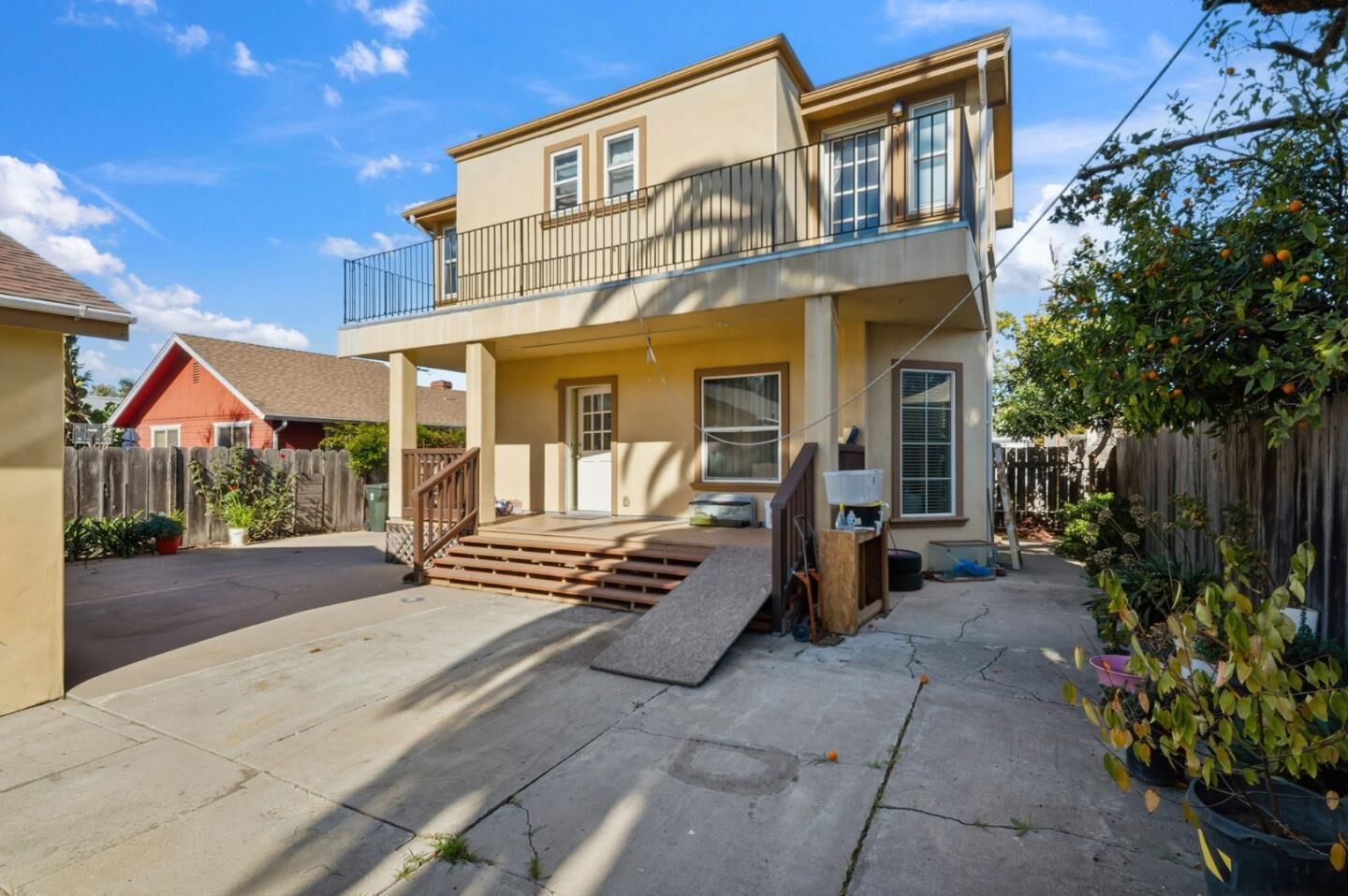 Property Photo:  36 Pine Street  CA 93901 