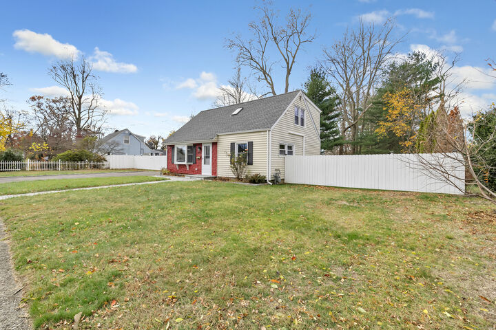Property Photo:  246 Delaware Drive  CT 06614 