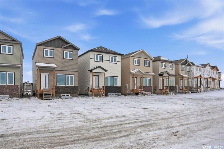 Property Photo:  1509 Richardson Road 171  SK S7L 4E1 