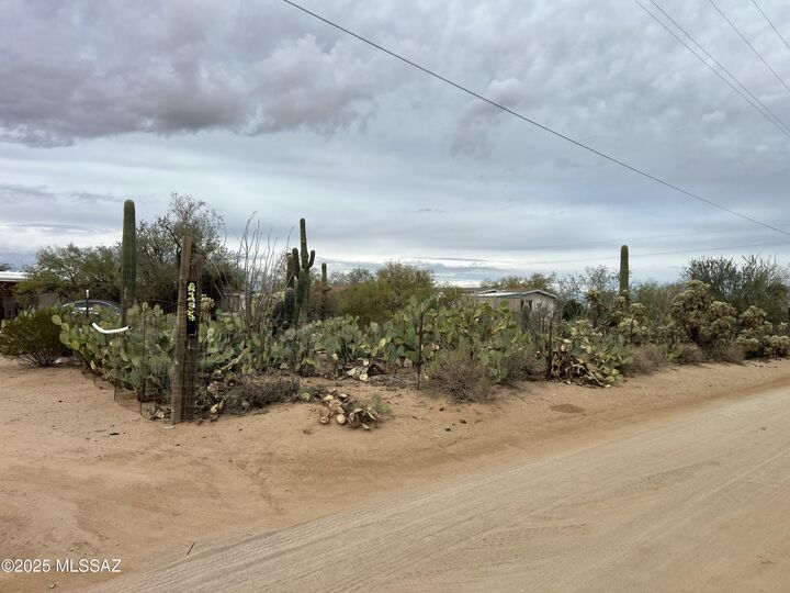 Property Photo:  6355 N Desert Trail Road  AZ 85743 
