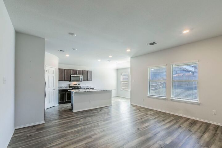 Property Photo:  237 Poplin Lane  TX 76579 