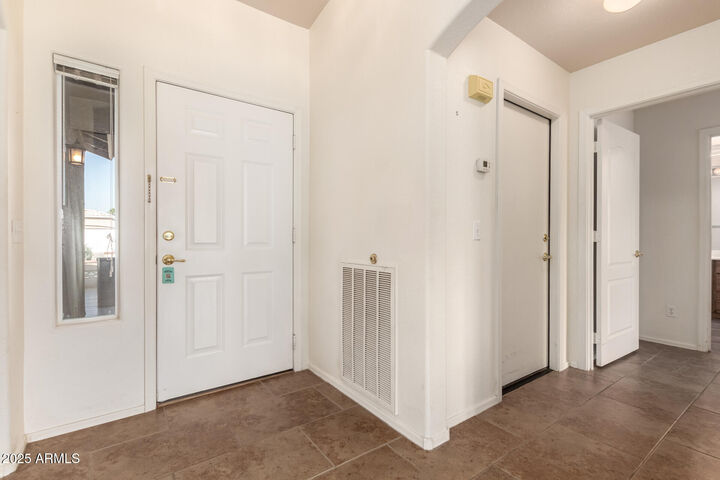 Property Photo: 1475 E Riviera Drive AZ 85249