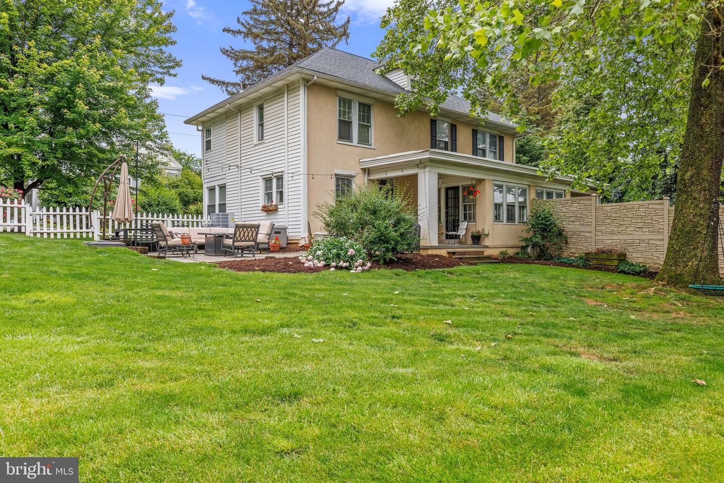 Property Photo:  2380 Lititz Pike  PA 17601 