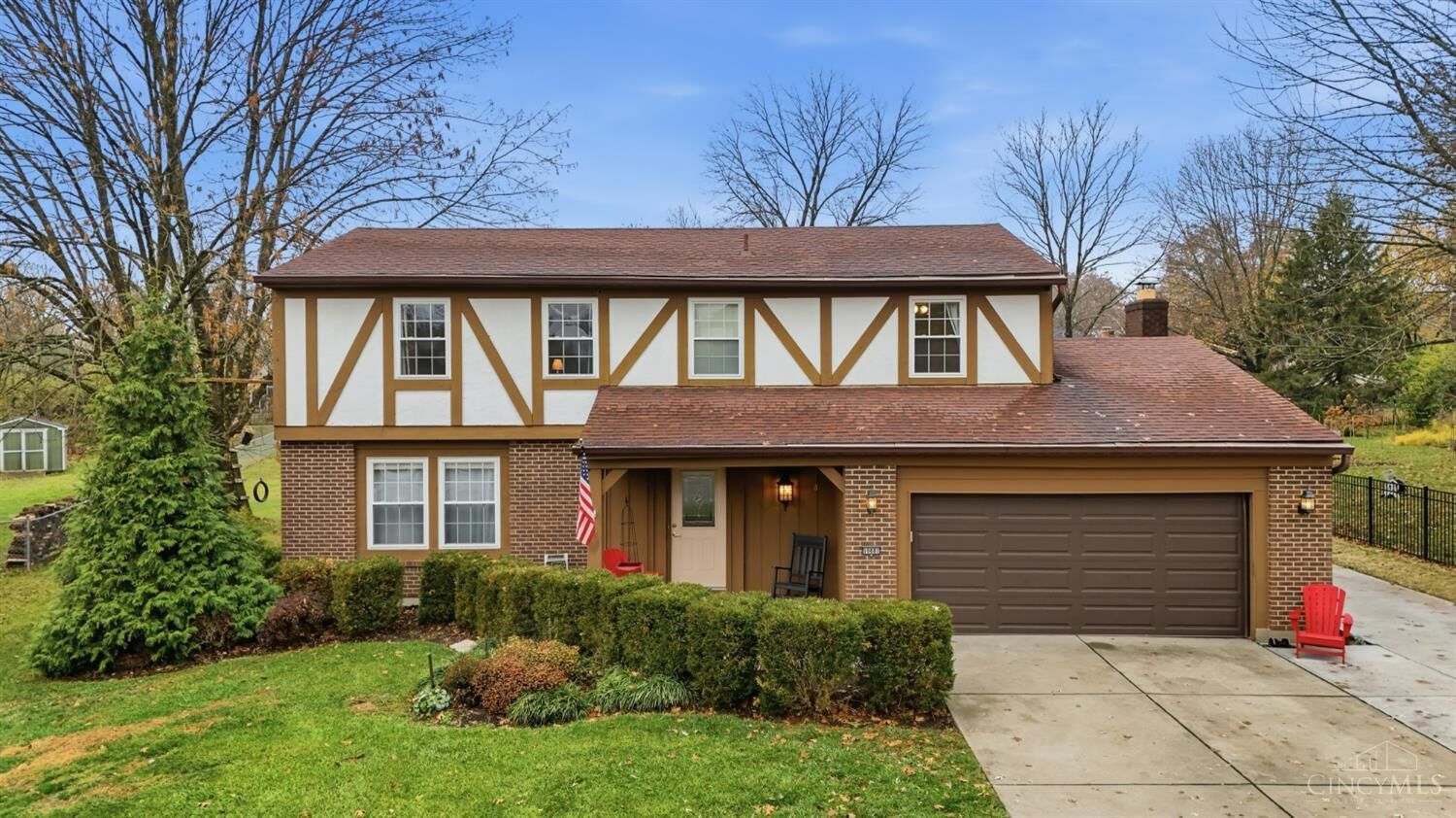 Property Photo: 10681 Creeknoll Court OH 45242