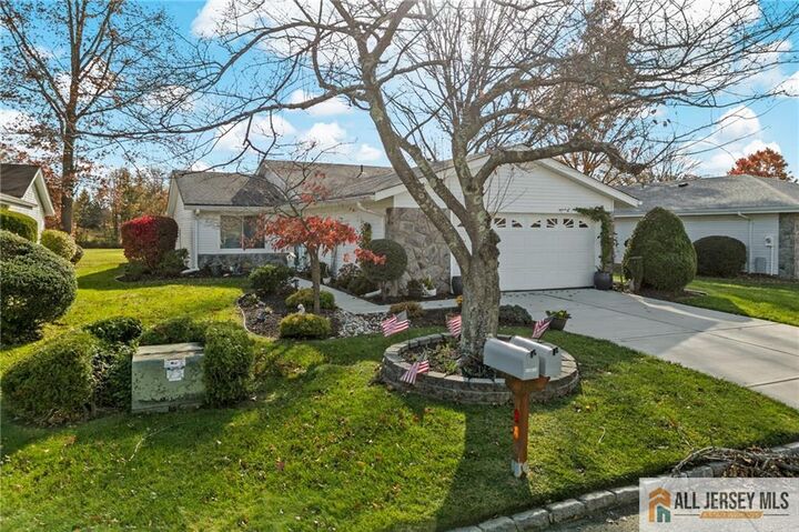 264 Glen Road 264A  Monroe NJ 08831 photo