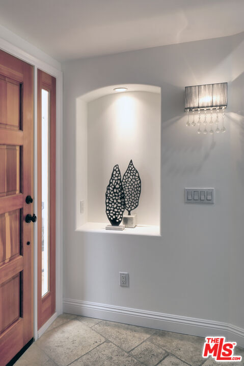 Property Photo:  6436 Lunita Rd  CA 90265 