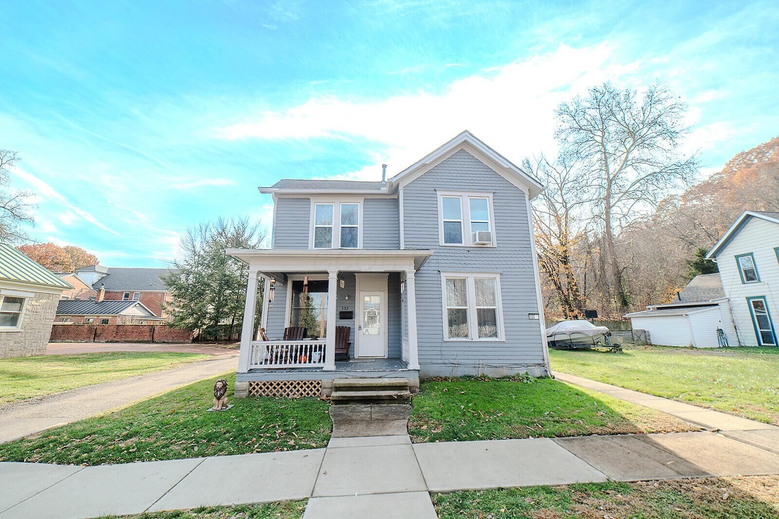 Property Photo:  322 Washington Street  OH 43701 