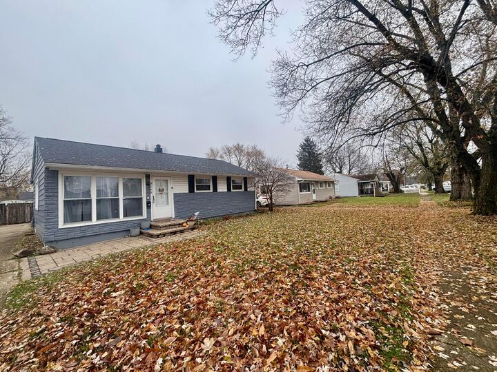 Property Photo: 5349 Ferngrove Drive OH 45432