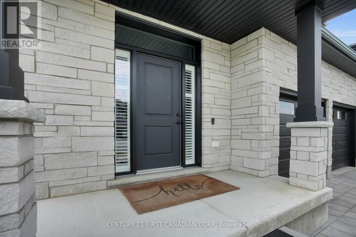 Property Photo:  2418 Tokala Trail  ON N6G 0V6 