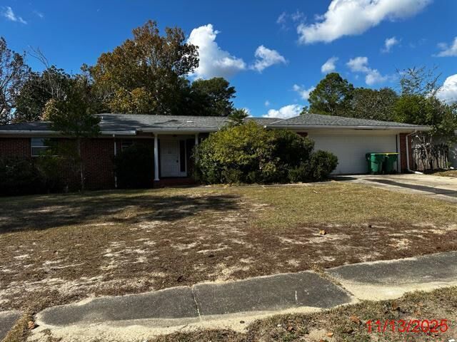 Property Photo: 2432 Roberts Drive FL 32578