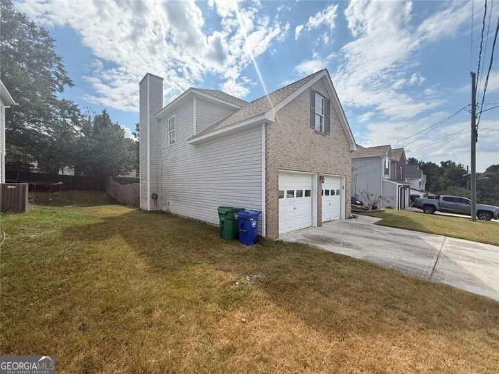 Property Photo: 7035 Red Maple Lane GA 30058