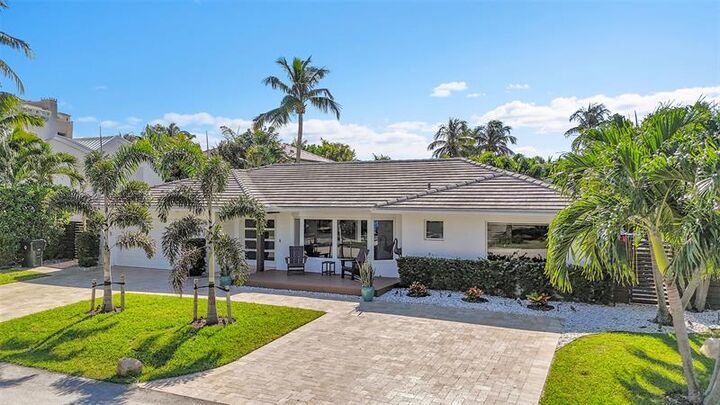 872 Appleby St  Boca Raton FL 33487 photo