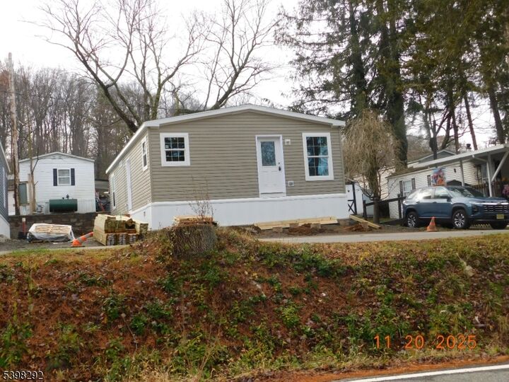 Property Photo:  9 Front Street  NJ 07863 