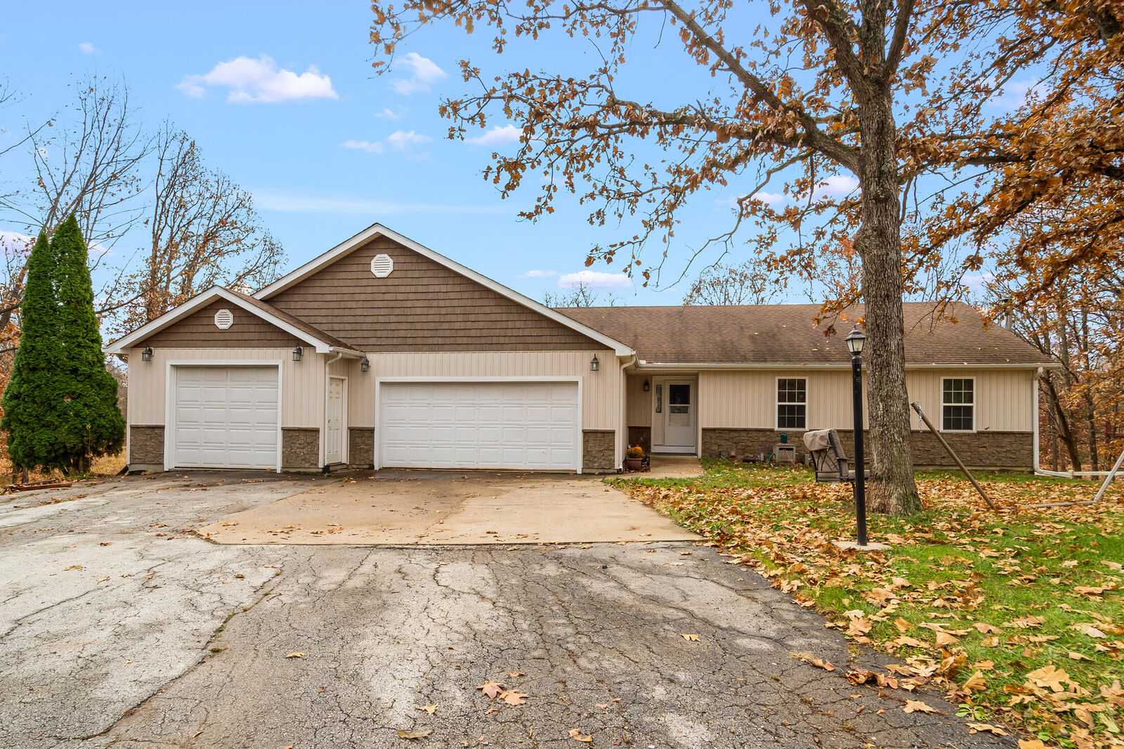 Property Photo:  4514 Timber Lane  MO 65251 