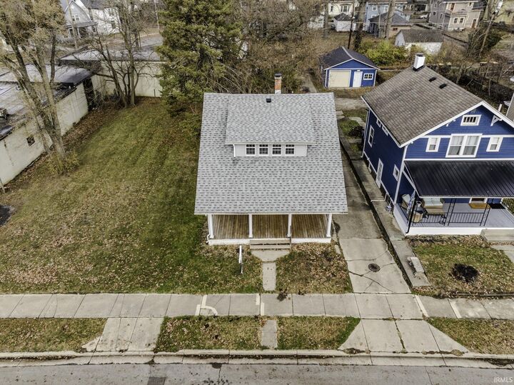 Property Photo:  1240 Kinsmoor Avenue  IN 46807 