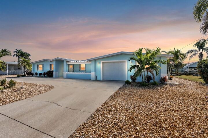 Property Photo:  513 71st Street  FL 34217 