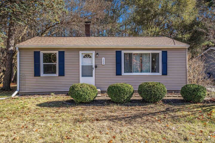 Property Photo:  15422 Coleman Avenue  MI 49417 