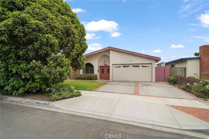 Property Photo:  1330 Gates Avenue  CA 90266 