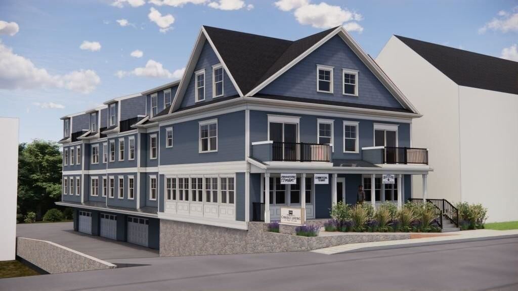 Property Photo:  294 York Street  ME 03909 