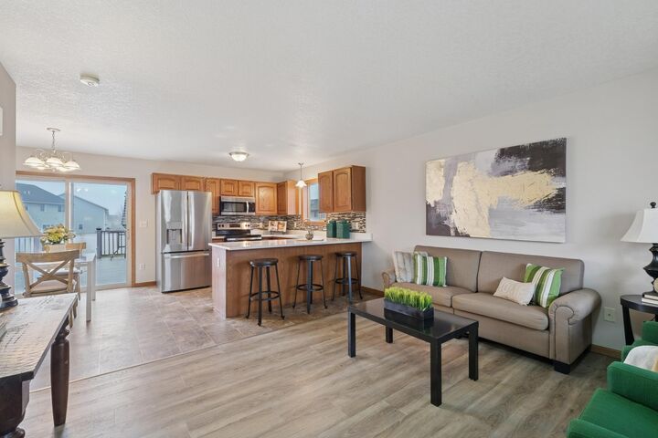 Property Photo:  121 Savannah Court  MN 56001 