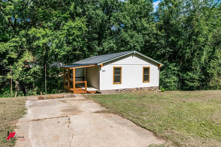 Property Photo:  2257 Soda Lake Circle  LA 71107 