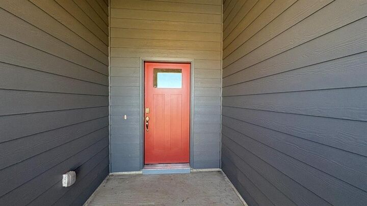 Property Photo: 4237 Cornerstone Circle TX 76048