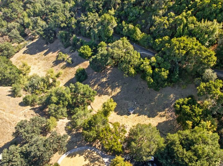 Property Photo: 27464 Altamont Road CA 94022