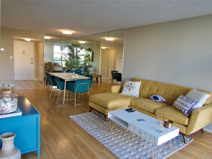 Property Photo: 800 Parkview Dr 402 FL 33009