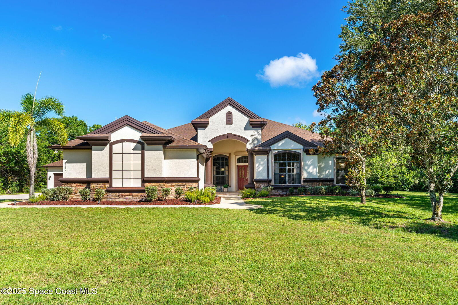 Property Photo:  4362 Ligustrum Drive  FL 32934 