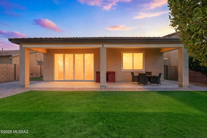 Property Photo: 7130 S Paseo Monte De Oro AZ 85756