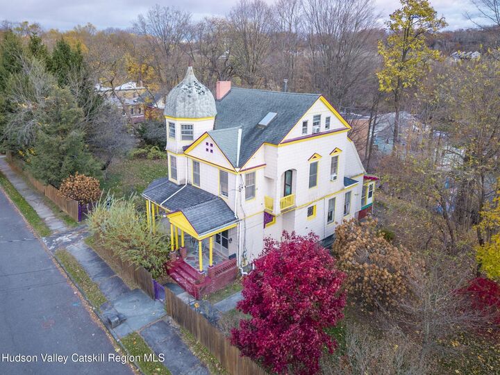 Property Photo:  156 Hunter  NY 12401 